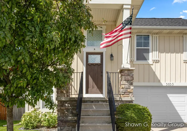 Photo 3 of Sale Pending at 5053 Alyssum Dr, Grand Rapids, MI 49512 | MLS# 70491322 | Listing updated on 2025-10-16
