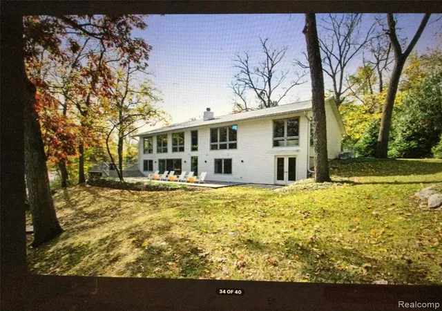 Homes for sale in Grand Rapids, MI | 2510 Thornapple River Dr, Grand Rapids, MI 49546 6838 | MLS# 60982220