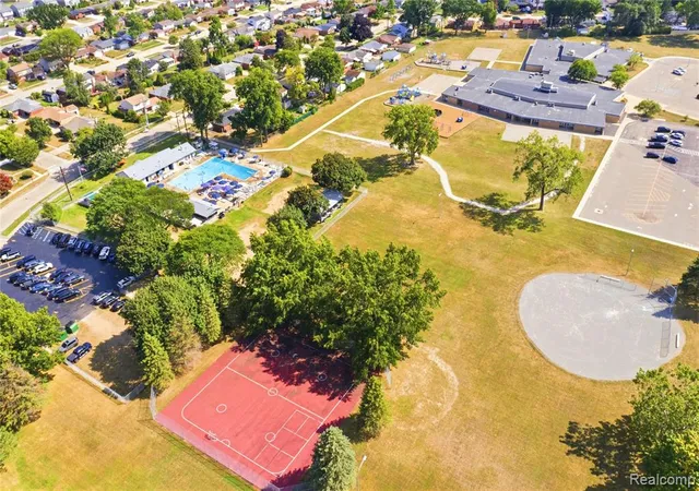 Photo 61 of Sale Pending at 39192 Howell St, Livonia, MI 48154 4717 | MLS# 61024072 | Listing updated on 2026-08-31