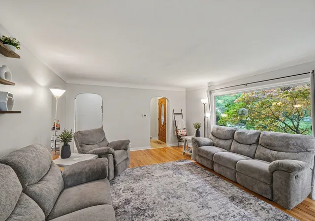 image of 1693 Passolt St, Saginaw, MI 48638 | MLS# 50218226