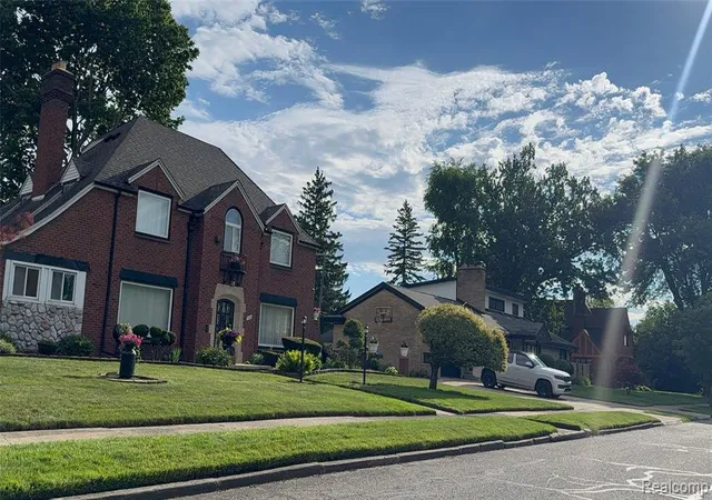 Photo 37 of Sale Pending at 150 W Hildale, Highland Park, MI 48203 | MLS# 60945562 | Listing updated on 2026-07-18