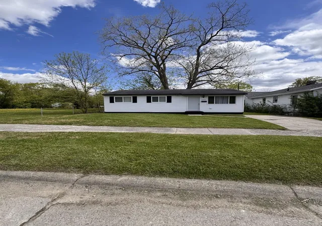 Homes for sale in Saginaw, MI | 3256 Parkwood Ave, Saginaw, MI 48601 | MLS# 50206512