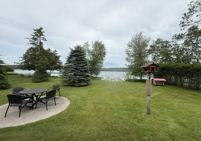Homes for sale in Petoskey, MI | 8630 Curtis Ln, Petoskey, MI 49770 | MLS# 70542198