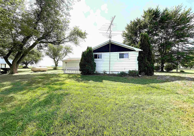 Photo 4 of Sale Pending at 1024 E Weidman Rd, Rosebush, MI 48878 | MLS# 80072703 | Listing updated on 2026-10-02