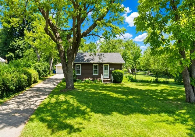 Photo 13 of Single family home for sale at 2100 Pompey St, Waterford, MI 48327 | MLS# 50220090 | Listing updated on 2026-09-12