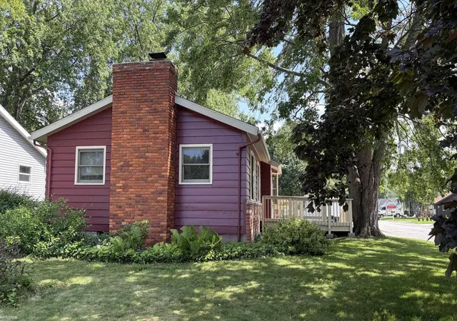 2nd image of 2436 20th Ave, Port Huron, MI 48060 | MLS# 50207749