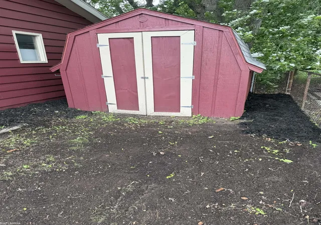 3rd image of 2436 20Th Ave, Port Huron, MI 48060 | MLS# 50207749