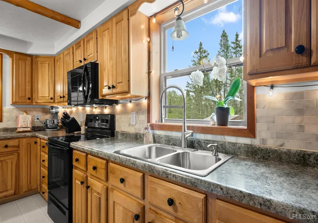 4th image of 15090 Airport F5 Rd, Rock, MI 49880 | MLS# 50219353