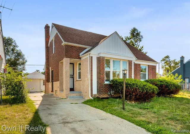 Photo 1 of Sale Pending at 18500 Asbury Park, Detroit, MI 48235 3070 | MLS# 61023773 | Listing updated on 2026-09-03