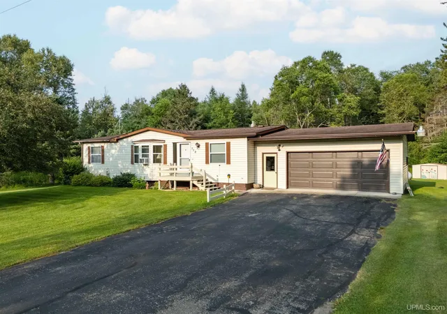 Photo 1 of Single family home for sale at 112 Park City Cutoff Rd, Amasa, MI 49903 | MLS# 50216314 | Listing updated on 2026-08-26