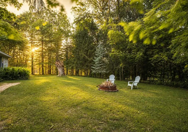 Photo 3 of Single family home for sale at 330 Catherine Ct, Allegan, MI 49010 | MLS# 70541591 | Listing updated on 2026-08-25