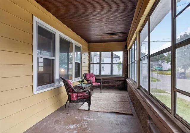 Photo 4 of Single family home for sale at 841 Adams St, Grand Rapids, MI 49507 | MLS# 70551529 | Listing updated on 2026-08-20