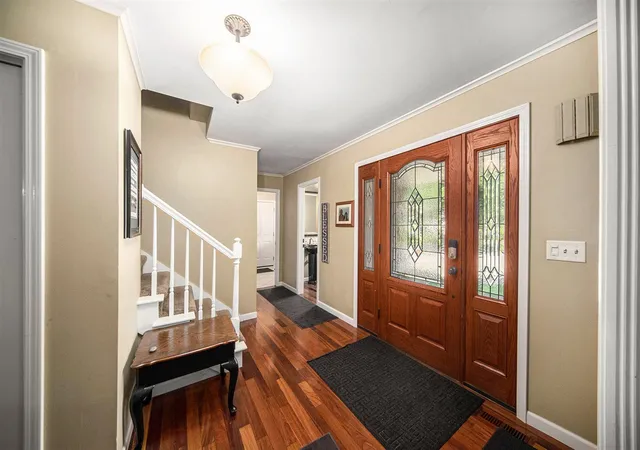 Photo 2 of Single family home for sale at 5261 Blairmoor St, Jackson, MI 49201 | MLS# 70485235 | Listing updated on 2025-09-17