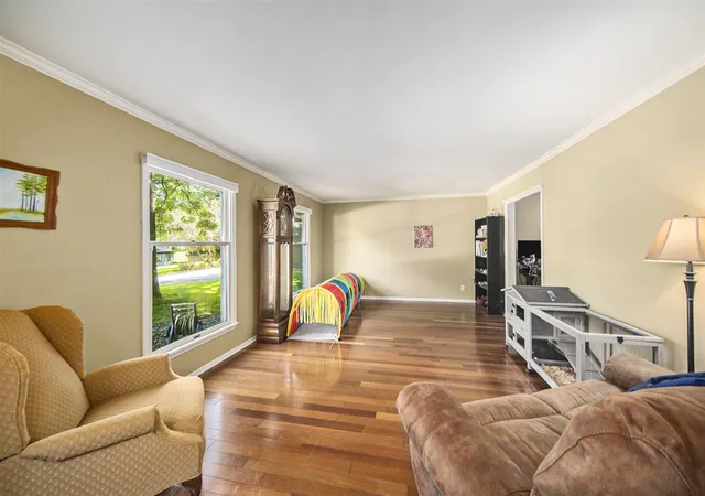 Photo 3 of Single family home for sale at 5261 Blairmoor St, Jackson, MI 49201 | MLS# 70485235 | Listing updated on 2025-09-17