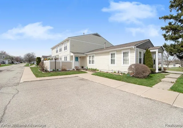 1st image of 39625 Village Wood Ln, Novi, MI 48375 | MLS# 60089259