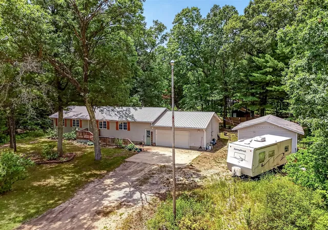 Homes for sale in Twin Lake, MI | 6471 Scott Rd, Twin Lake, MI 49457 | MLS# 70543002