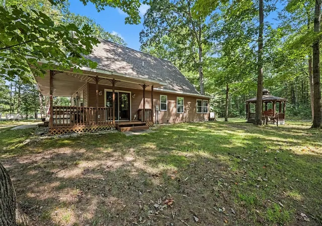 Photo 3 of Sale Pending at 8123 Ferris Ave, Newaygo, MI 49337 | MLS# 70555094 | Listing updated on 2026-09-18