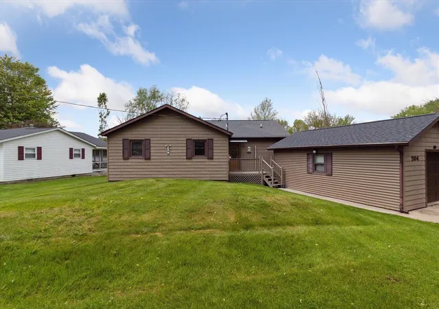 Homes for sale in Quincy, MI | 204 Crockett Dr, Quincy, MI 49082 | MLS# 70468544