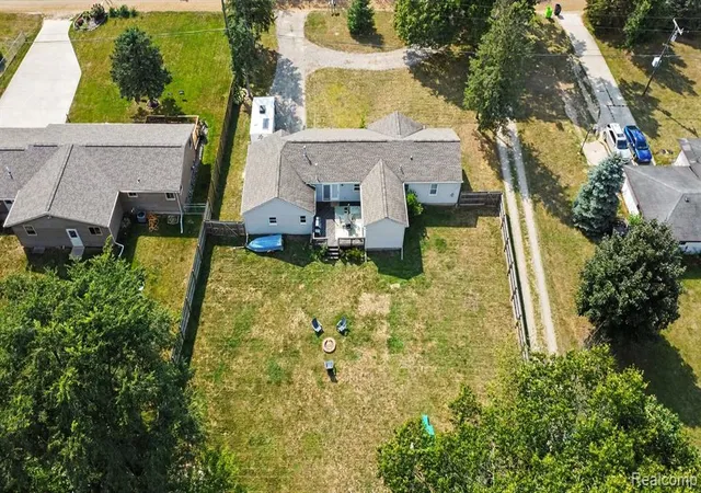 Photo 3 of Single family home for sale at 249 S Coats Rd, Oxford, MI 48371 4210 | MLS# 61023968 | Listing updated on 2026-08-25