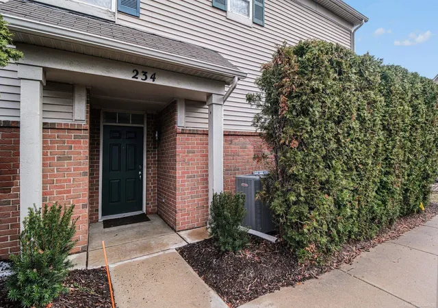 Photo 2 of Condo for sale at 234 N Wixom Rd, Wixom, MI 48393 | MLS# 50220086 | Listing updated on 2026-08-28