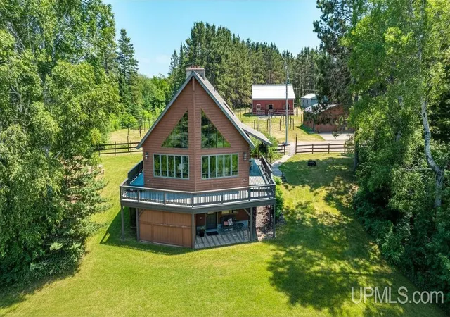 2nd image of 4042 5 Mile Point Rd, Allouez, MI 49805 | MLS# 50214669