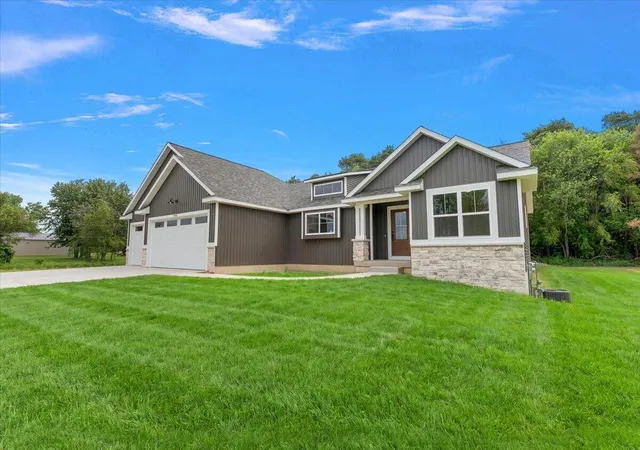 Homes for sale in Allendale, MI | 9764 56Th Ave, Allendale, MI 49401 | MLS# 70539754