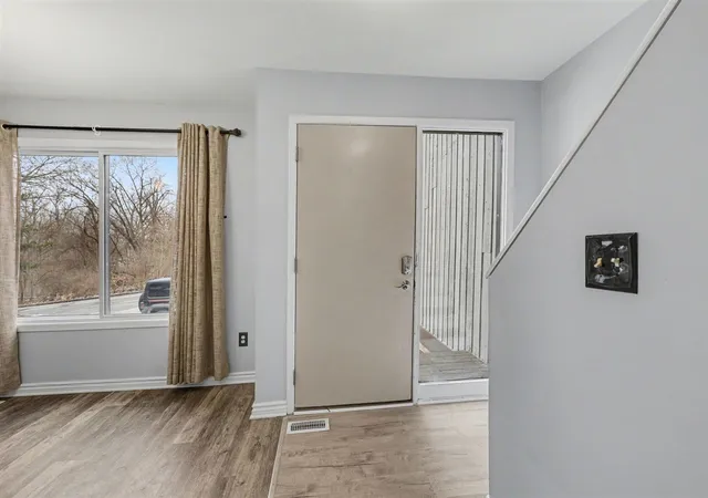 Homes for sale in Brighton, MI | 502 Stoneywood Dr, Brighton, MI 48116 | MLS# 70518038