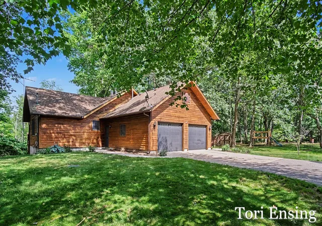 Homes for sale in Gowen, MI | 15400 Meddler Ave, Gowen, MI 49326 | MLS# 70541965