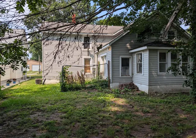 Photo 3 of Sale Pending at 514 Howard St, Niles, MI 49120 | MLS# 70548654 | Listing updated on 2026-09-08