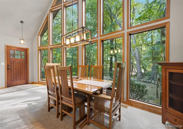 Photo 3 of Single family home for sale at 8984 Peer Rd, South Lyon, MI 48178 8346 | MLS# 61023897 | Listing updated on 2026-08-28