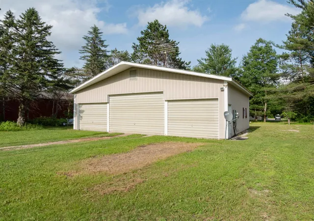 Homes for sale in Lake City, MI | 1111 Taxiway Ida, Lake City, MI 49651 | MLS# 80070517