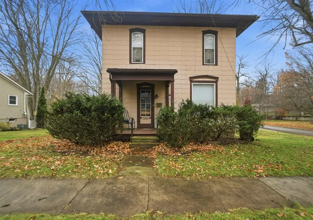Homes for sale in Marshall, MI | 345 N Mulberry St, Marshall, MI 49068 | MLS# 70506675