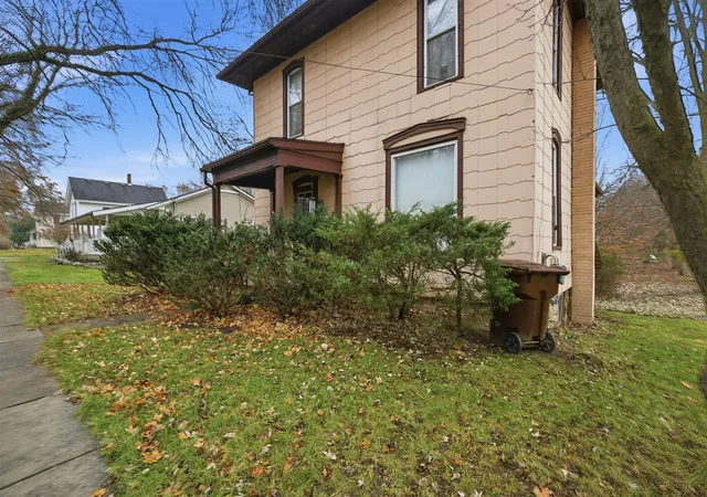 Homes for sale in Marshall, MI | 345 N Mulberry St, Marshall, MI 49068 | MLS# 70506675
