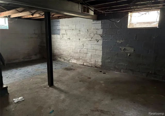 11th image of 16011 Tacoma St, Detroit, MI 48205 2046 | MLS# 60948042