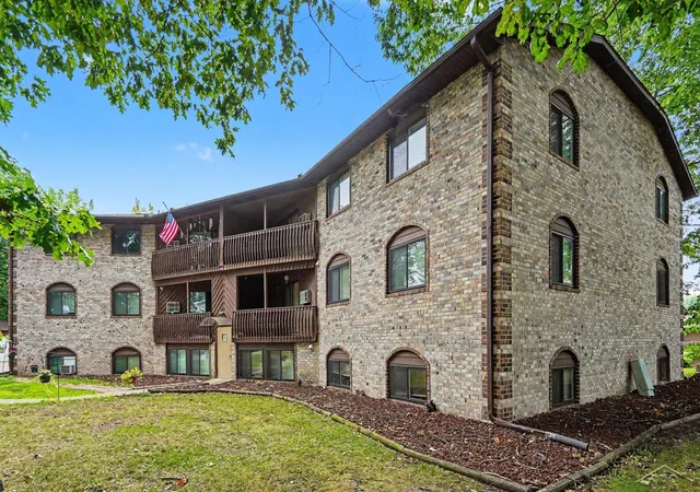 Photo 2 of Condo for sale at 3339 S Cabaret Trl #A-4, Saginaw, MI 48603 | MLS# 50218492 | Listing updated on 2026-08-14