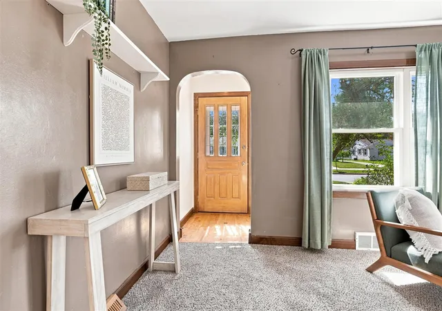 Photo 3 of Single family home for sale at 1207 Orchard Ave, Saint Joseph, MI 49085 | MLS# 70555548 | Listing updated on 2026-09-15