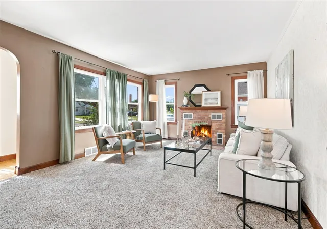 Photo 4 of Single family home for sale at 1207 Orchard Ave, Saint Joseph, MI 49085 | MLS# 70555548 | Listing updated on 2026-09-15