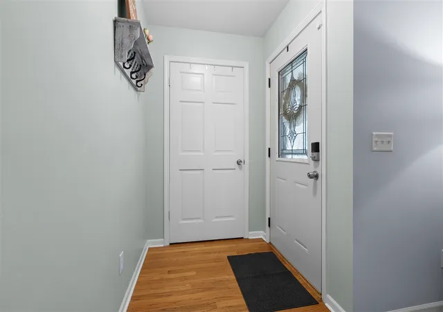 3rd image of 1527 Highgate Rd, Kalamazoo, MI 49006 | MLS# 70528743