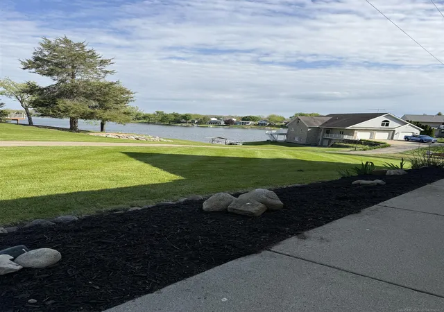 Photo 5 of Sale Pending at 14235 Northmoor Dr, Cement City, MI 49233 | MLS# 50208840 | Listing updated on 2026-08-10