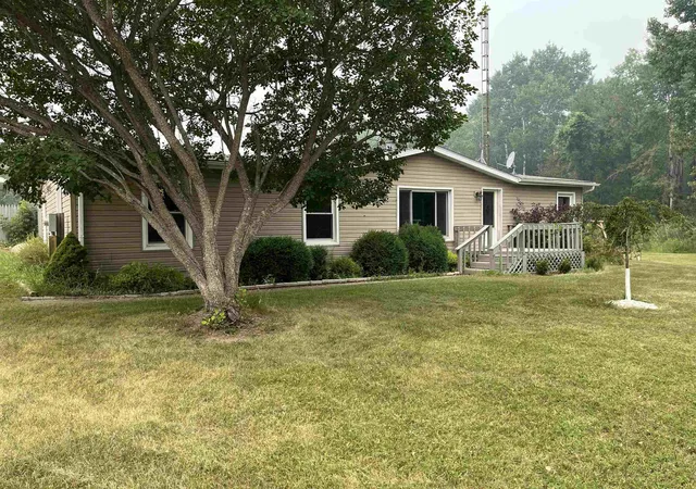 Photo 2 of Single family home for sale at 3625 N Hoover Ave, Gladwin, MI 48624 | MLS# 50215264 | Listing updated on 2026-09-15