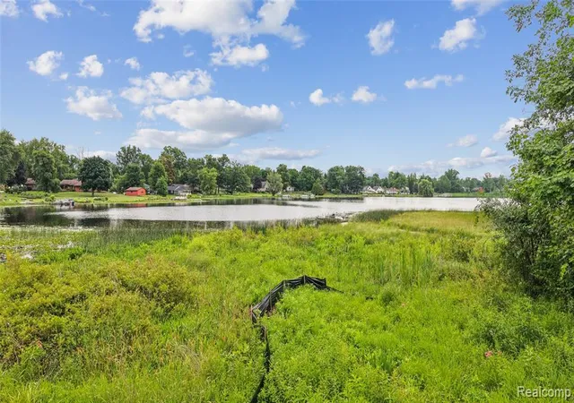 image of Vl Delphine Dr, Holly, MI 48442 | MLS# 60971669