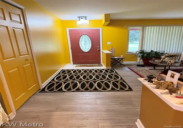Photo 3 of Sale Pending at 31113 7 Mile Rd, Livonia, MI 48152 3368 | MLS# 61005203 | Listing updated on 2026-09-01