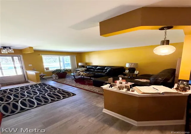 Photo 4 of Sale Pending at 31113 7 Mile Rd, Livonia, MI 48152 3368 | MLS# 61005203 | Listing updated on 2026-09-01