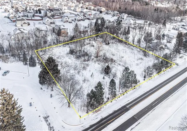 15th image of 0 E Hill Rd, Grand Blanc, MI 48439 | MLS# 60965192