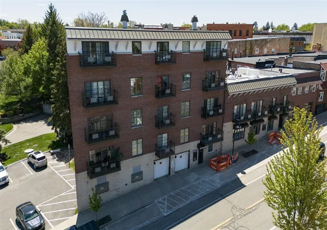 1st image of 516 Williams St #5, South Haven, MI 49090 | MLS# 70531190