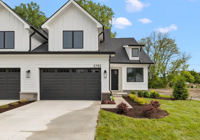 2nd image of 5793 Heights Blvd, Sterling Heights, MI 48314 | MLS# 50179082