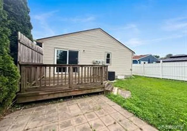 Homes for sale in Westland, MI | 33522 Fernwood St, Westland, MI 48186 | MLS# 61004274