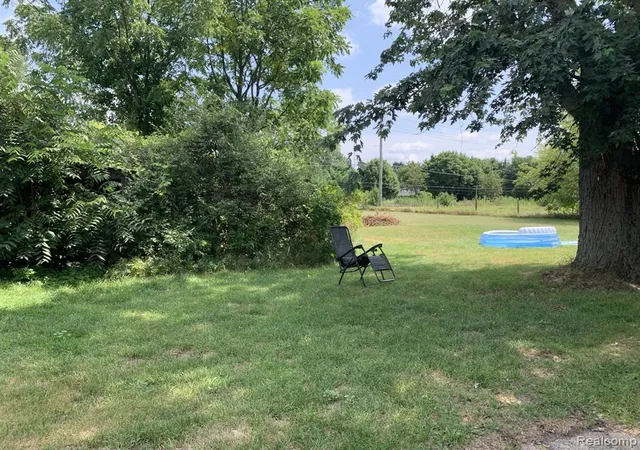 Photo 4 of Single family home for sale at 2080 N Milford Rd, Highland, MI 48357 | MLS# 61017949 | Listing updated on 2026-08-17