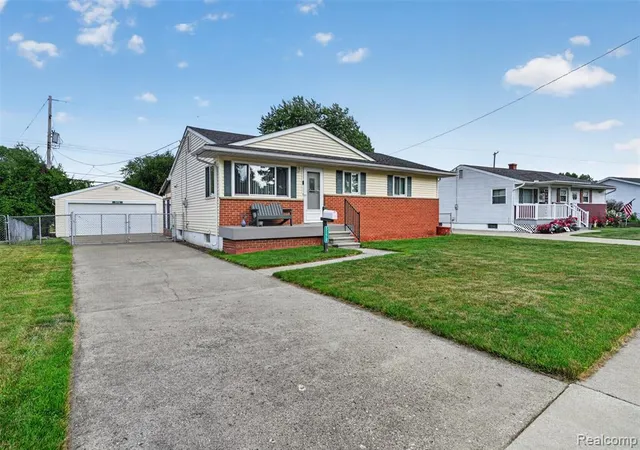 Homes for sale in Swartz Creek, MI | 5179 Worchester, Swartz Creek, MI 48473 | MLS# 61007796