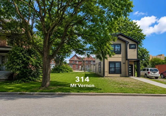 Homes for sale in Grosse Pointe Farms, MI | 314 Mount Vernon Ave, Grosse Pointe Farms, MI 48236 | MLS# 60131241